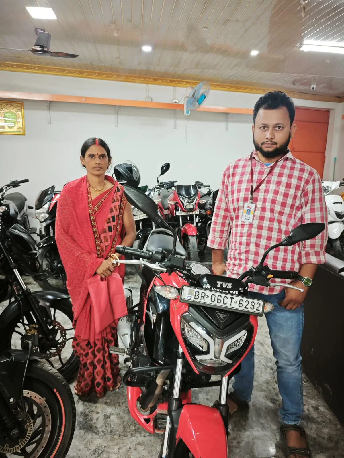 Used KTM Duke handover to enthusiast at Bike Builders Bihar